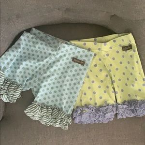 Adorable ruffle Matilda jane shorts